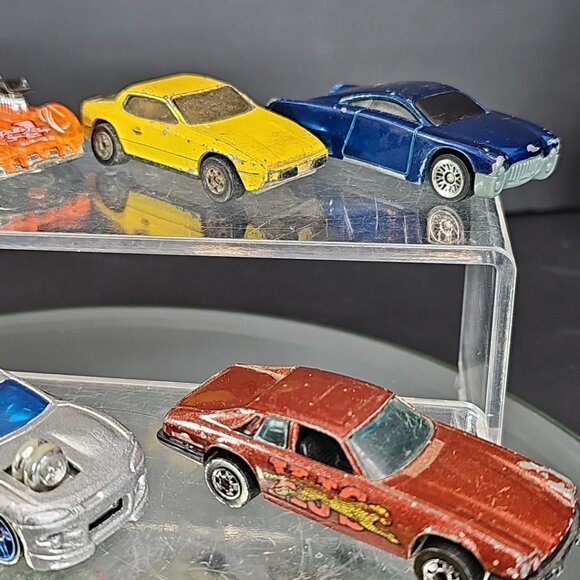 11 Hot Wheels Cars As Shown - Picture 6 of 16